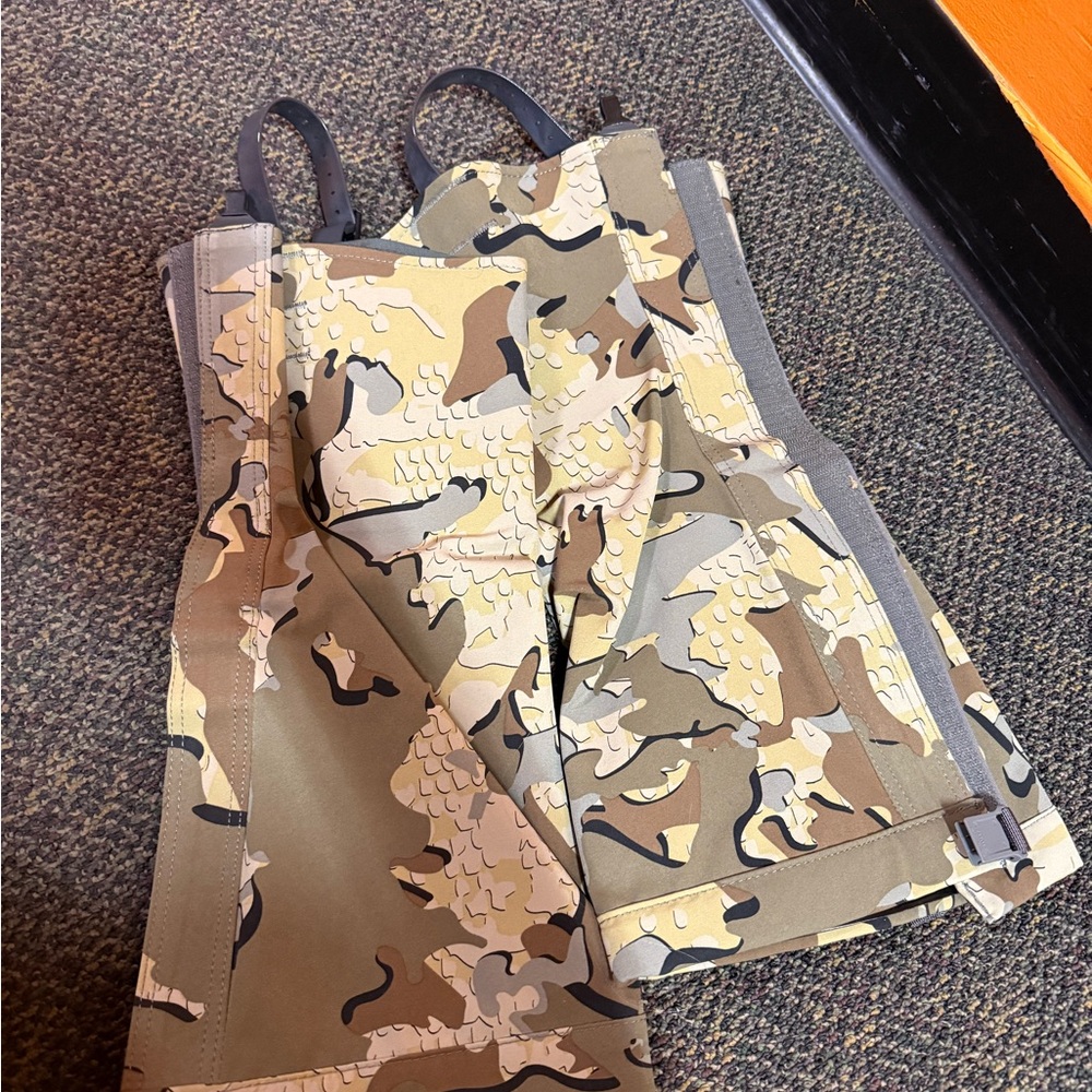 Kuiu gators Large